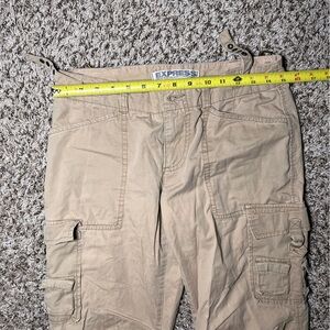 Vintage Y2K Women's Express Beige Cargo Wide‎ Leg Pants Size 6
